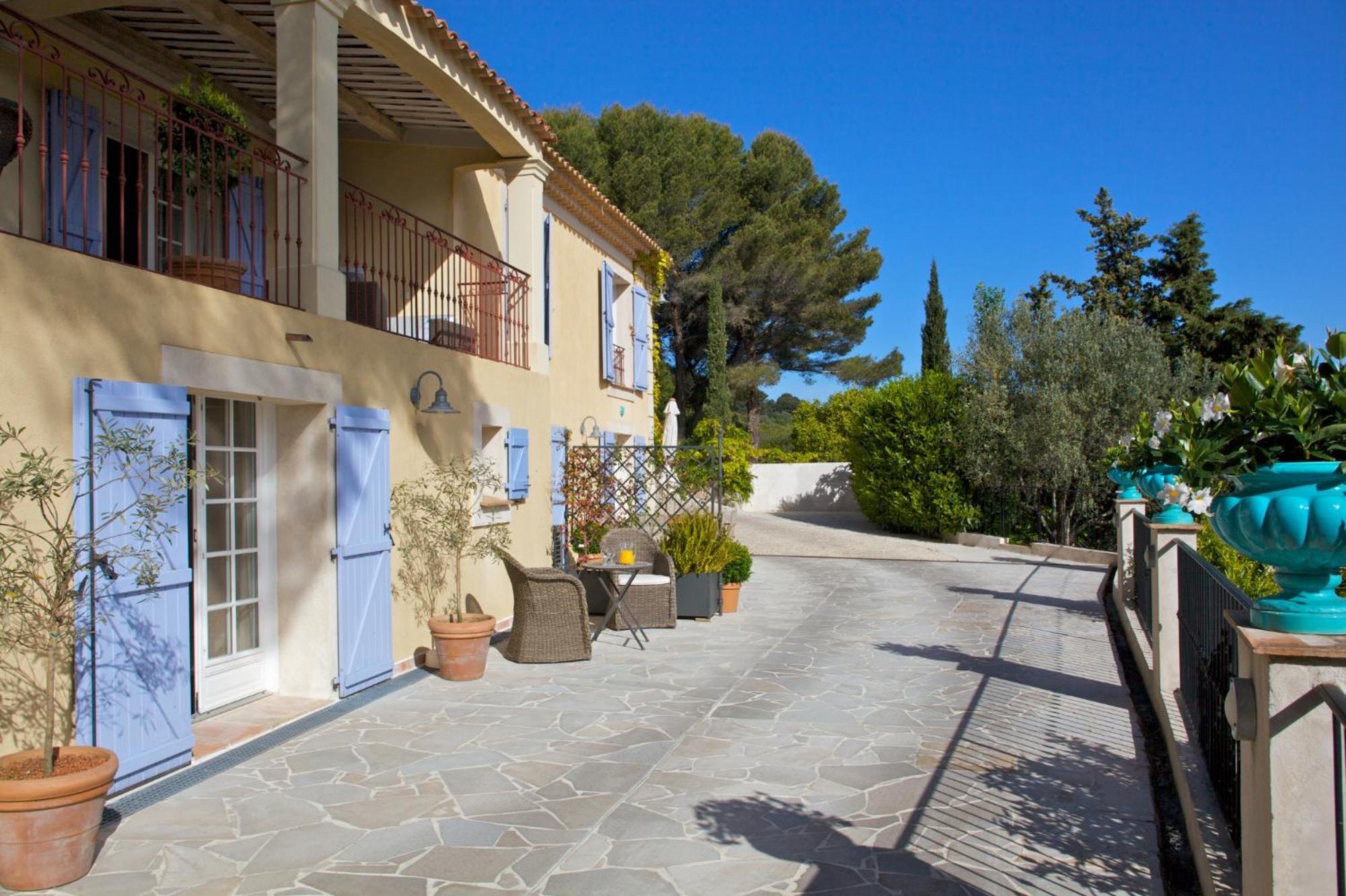 Villa Le Port D'Attache Vallauris Exterior photo